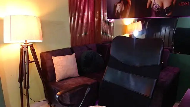 Snapshot of Sofiia_davis23 chatting on 11-11-25, 01:11 Sofiia davis23 online show from 11-11-25, 01:11