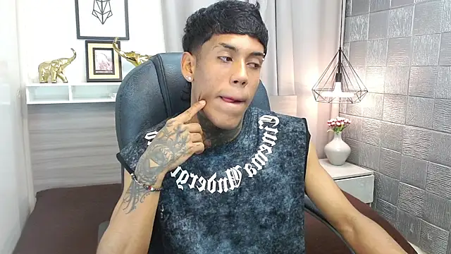 Snapshot of Alan_Cute18 chatting on 02-22-26, 12:47 Alan Cute18 online show from 02-22-26, 12:47