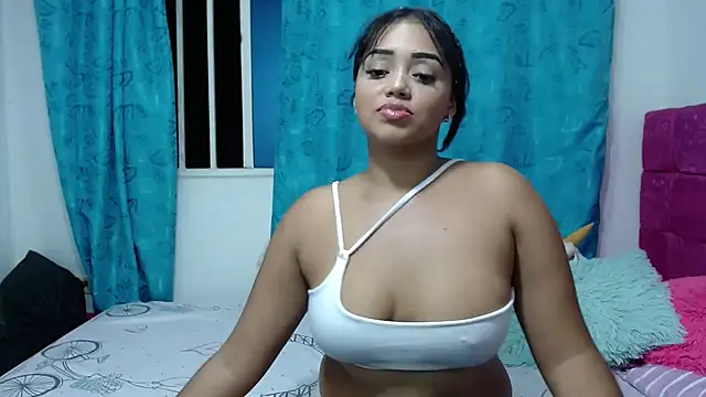 kiara milf  online show from 12-09-24, 11:34