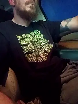 Snapshot of deepinnnnn chatting on 10-10-25, 11:26 deepinnnnn online show from 10-10-25, 11:26