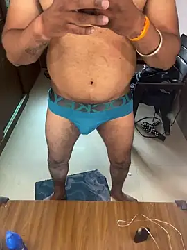 Snapshot of manoj1226 chatting on 12-29-24, 08:11 manoj1226 online show from 12-29-24, 08:11