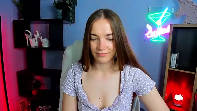 kenzie x online show from 10-19-25, 06:36