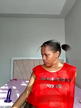 Snapshot of SquirtQueen222 chatting on 01-17-25, 06:04 SquirtQueen222 online show from 01-17-25, 06:04