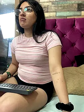 SophiaHilt0n online show from 10-03-25, 01:19