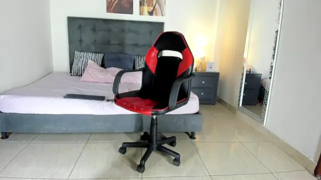 MarilynDavies online show from 02-10-25, 02:30