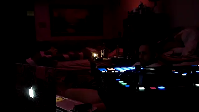 Snapshot of tongueispowerr6d9 chatting on 02-09-25, 07:38 tongueispowerr6d9 online show from 02-09-25, 07:38