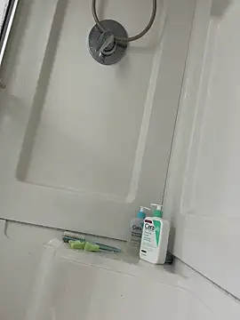 Snapshot of tongueispowerr6d9 chatting on 02-23-25, 06:49 tongueispowerr6d9 online show from 02-23-25, 06:49