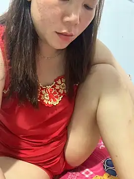 Snapshot of Baby-bigtits chatting on 09-08-25, 02:38 Baby-bigtits online show from 09-08-25, 02:38