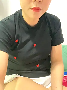 Snapshot of Baby-bigtits chatting on 09-16-25, 01:06 Baby-bigtits online show from 09-16-25, 01:06