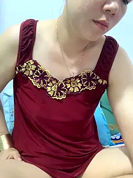 Snapshot of Baby-bigtits chatting on 09-24-25, 11:19 Baby-bigtits online show from 09-24-25, 11:19