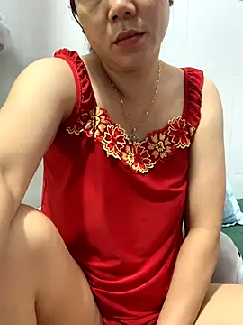 Snapshot of Baby-bigtits chatting on 10-10-25, 11:37 Baby-bigtits online show from 10-10-25, 11:37