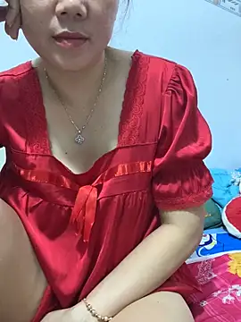 Snapshot of Baby-bigtits chatting on 10-12-25, 12:15 Baby-bigtits online show from 10-12-25, 12:15