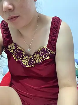 Snapshot of Baby-bigtits chatting on 11-02-25, 11:01 Baby-bigtits online show from 11-02-25, 11:01