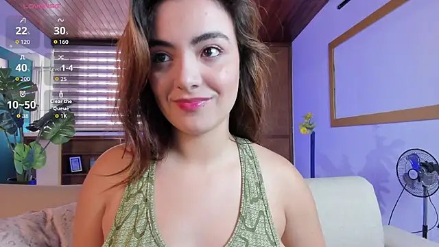 Snapshot of IsabellaaJoness chatting on 10-26-25, 02:12 IsabellaaJoness online show from 10-26-25, 02:12