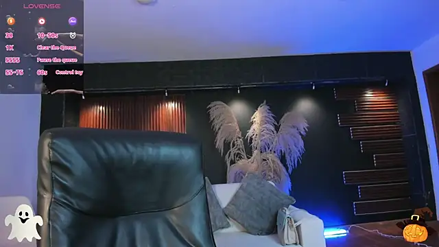 Snapshot of IsabellaaJoness chatting on 10-30-25, 12:39 IsabellaaJoness online show from 10-30-25, 12:39