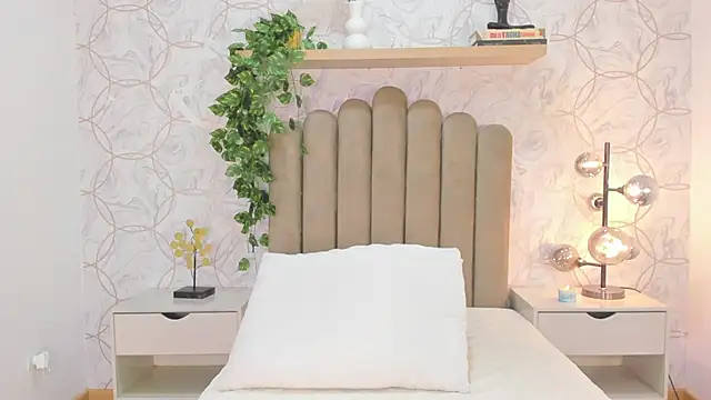 Roma  love online show from 01-06-26, 12:09