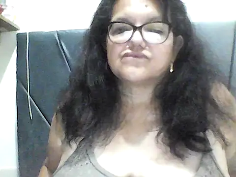 kassandra02 online show from 10-03-25, 03:09