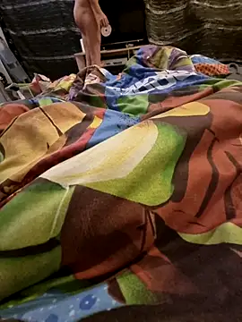 LoLa-69-X online show from 01-11-26, 01:16