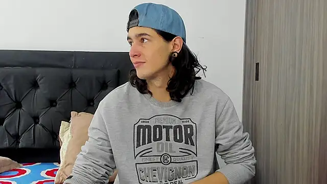 alex connorr online show from 01-10-25, 03:16