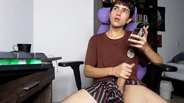 alex connorr online show from 10-09-25, 03:59