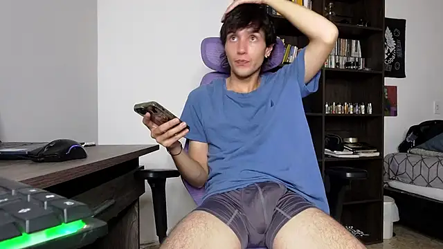 alex connorr online show from 11-13-25, 04:00