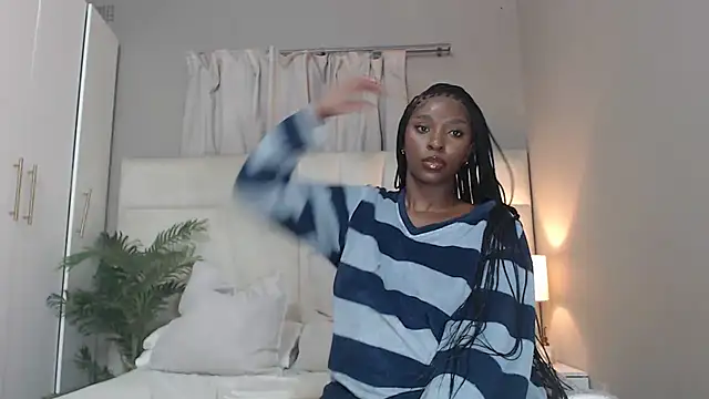 naughtyblackdolie online show from 10-22-25, 10:42