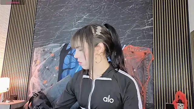 diosagolden online show from 10-19-25, 09:26