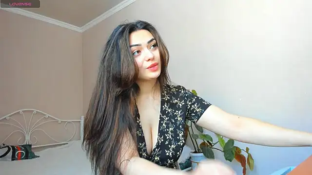 Snapshot of _cleopattra_ chatting on 01-26-25, 08:46 cleopattra online show from 01-26-25, 08:46