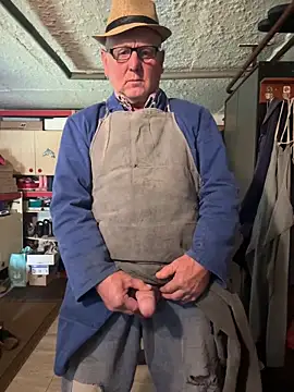 oldgayman online show from 09-27-25, 07:57