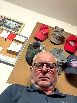 oldgayman online show from 10-08-25, 02:14