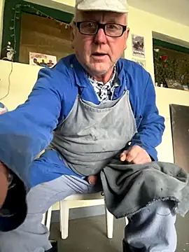 oldgayman online show from 10-28-25, 12:41