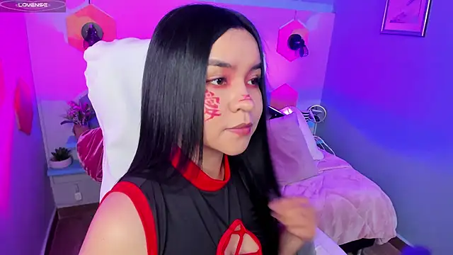 Hanna  Becker  online show from 01-25-25, 04:34