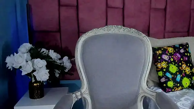 NinaInk online show from 01-25-25, 12:05