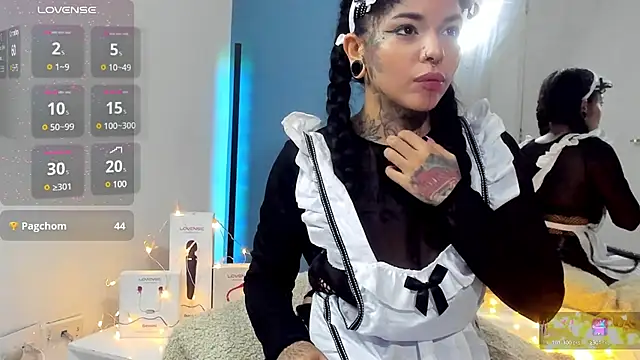 NinaInk online show from 02-04-25, 02:53
