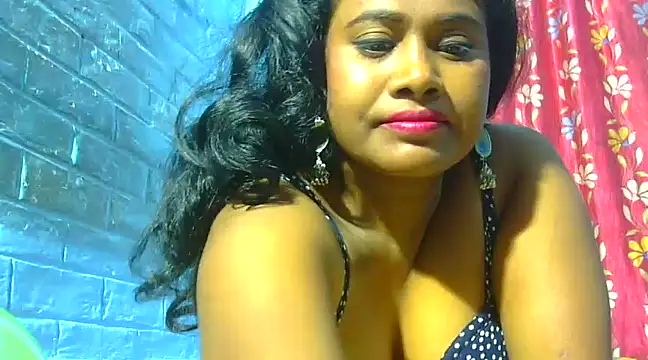 Snapshot of sexy_roma chatting on 12-03-24, 06:49 sexy roma online show from 12-03-24, 06:49