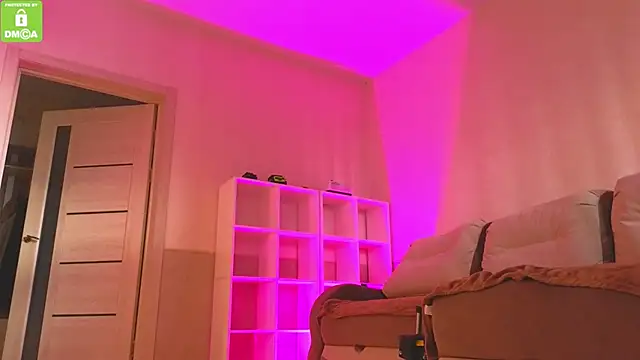 Katy perry  online show from 10-30-25, 03:19