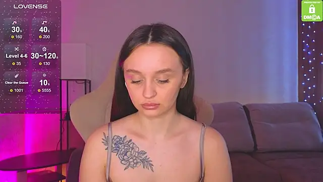 Katy perry  online show from 12-22-25, 05:26