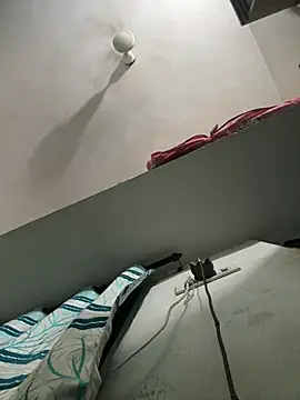 Snapshot of wildboy_simon chatting on 03-06-26, 05:53 wildboy simon online show from 03-06-26, 05:53