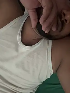 Snapshot of wildboy_simon chatting on 03-27-26, 05:12 wildboy simon online show from 03-27-26, 05:12