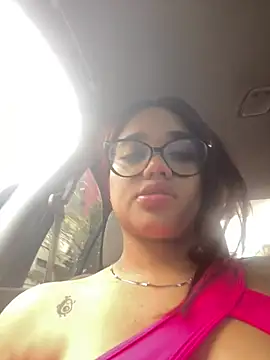 Snapshot of ElaEndez_ chatting on 01-26-25, 07:52 ElaEndez  online show from 01-26-25, 07:52