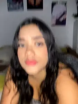 ElaEndez  online show from 11-23-25, 10:31