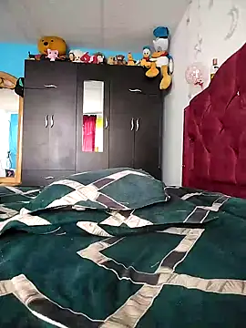 evelyn prince1 online show from 12-16-24, 05:22