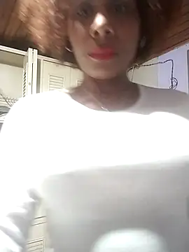 Camille rose  online show from 10-09-25, 09:35