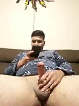 Snapshot of Pitograndemaclein chatting on 01-17-26, 09:03 Pitograndemaclein online show from 01-17-26, 09:03