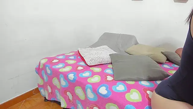 clarise cooper online show from 11-21-25, 08:02