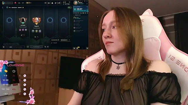 MoonlishSiren online show from 10-23-25, 08:18