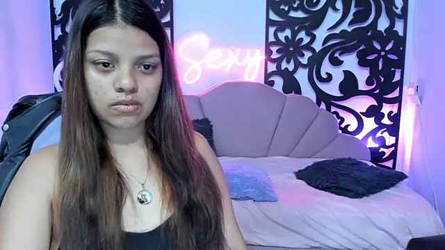 Snapshot of your_little_naughty1 chatting on 01-10-25, 06:09 your little naughty1 online show from 01-10-25, 06:09