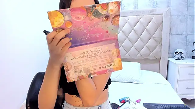 Snapshot of MelodyBliss chatting on 11-20-25, 09:03 MelodyBliss online show from 11-20-25, 09:03