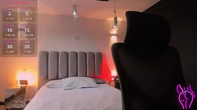 Snapshot of MelodyBliss chatting on 11-23-25, 08:30 MelodyBliss online show from 11-23-25, 08:30