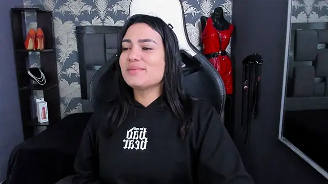 Cumming Tiffani online show from 09-29-25, 11:48